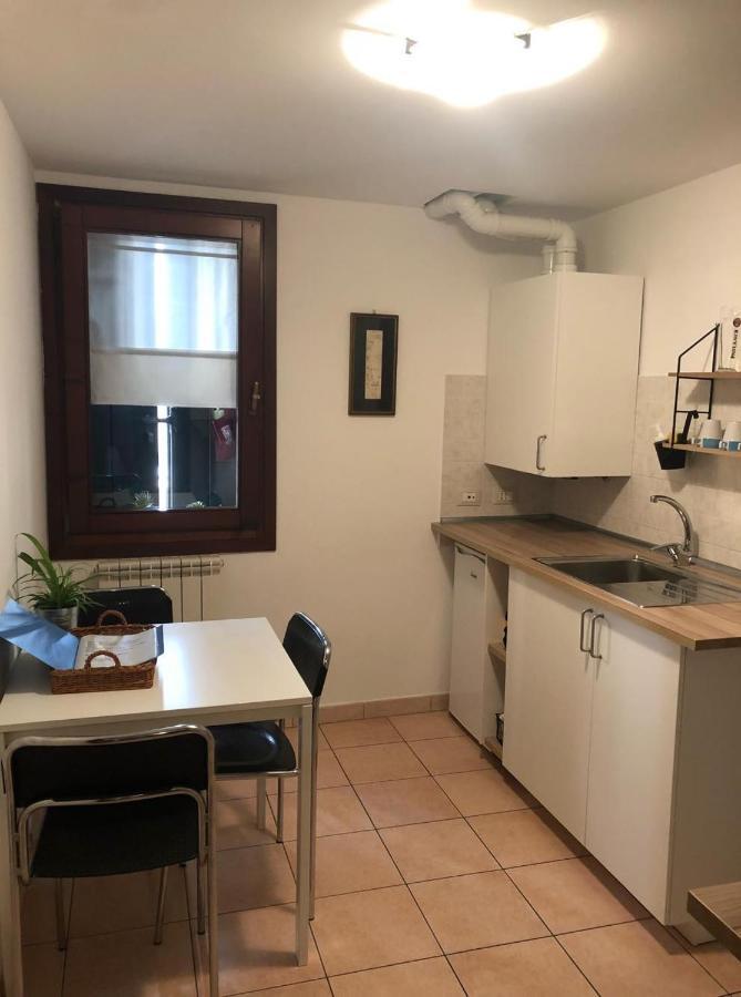 Casa Vacanze Giorgetta 2-3 Piano Chioggia Eksteriør billede